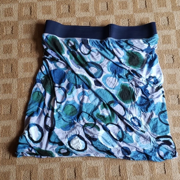 Skirt - Picture 3 of 4